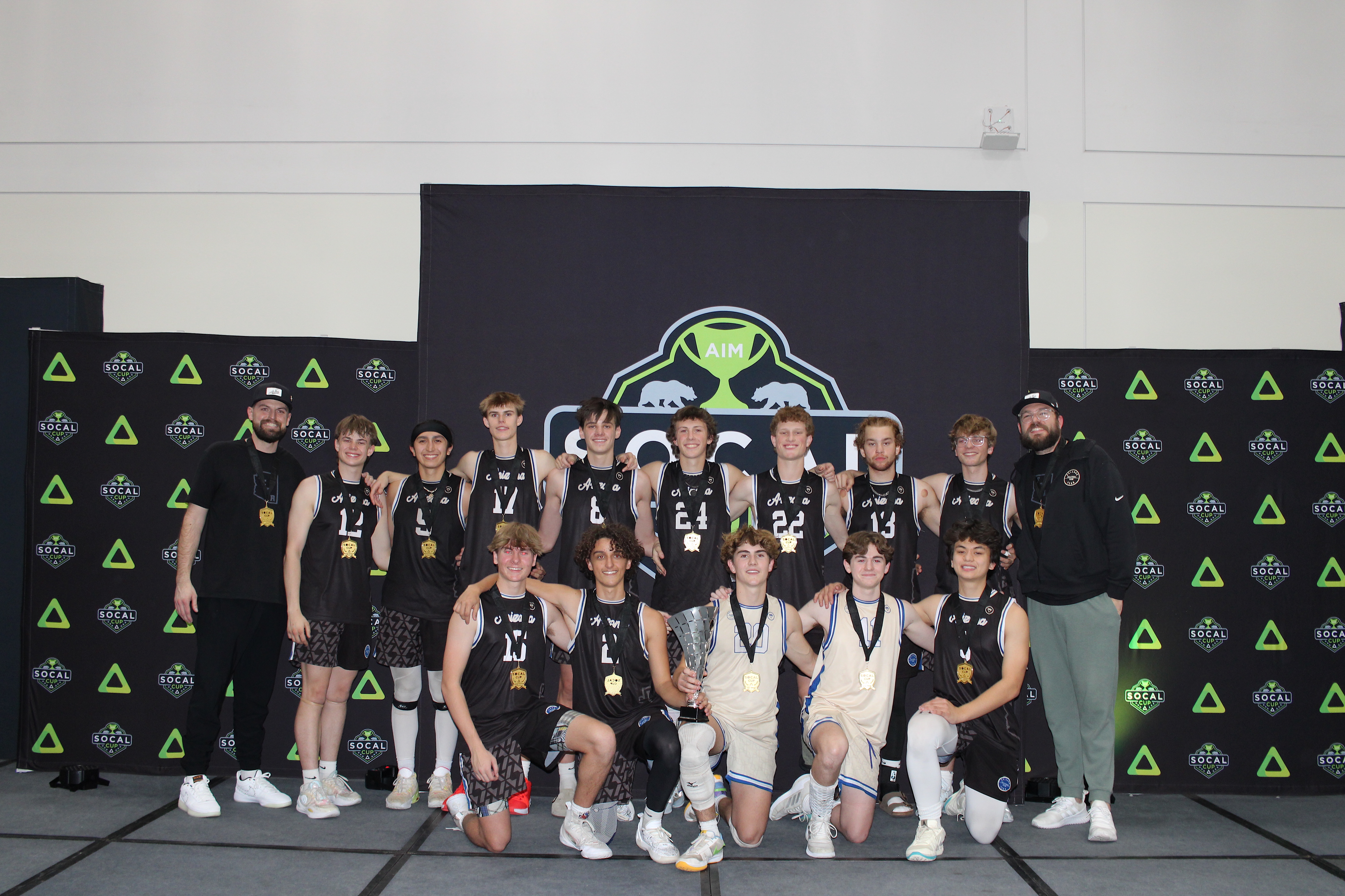 AZ Fear 17 EC Rises Above in 17 Open