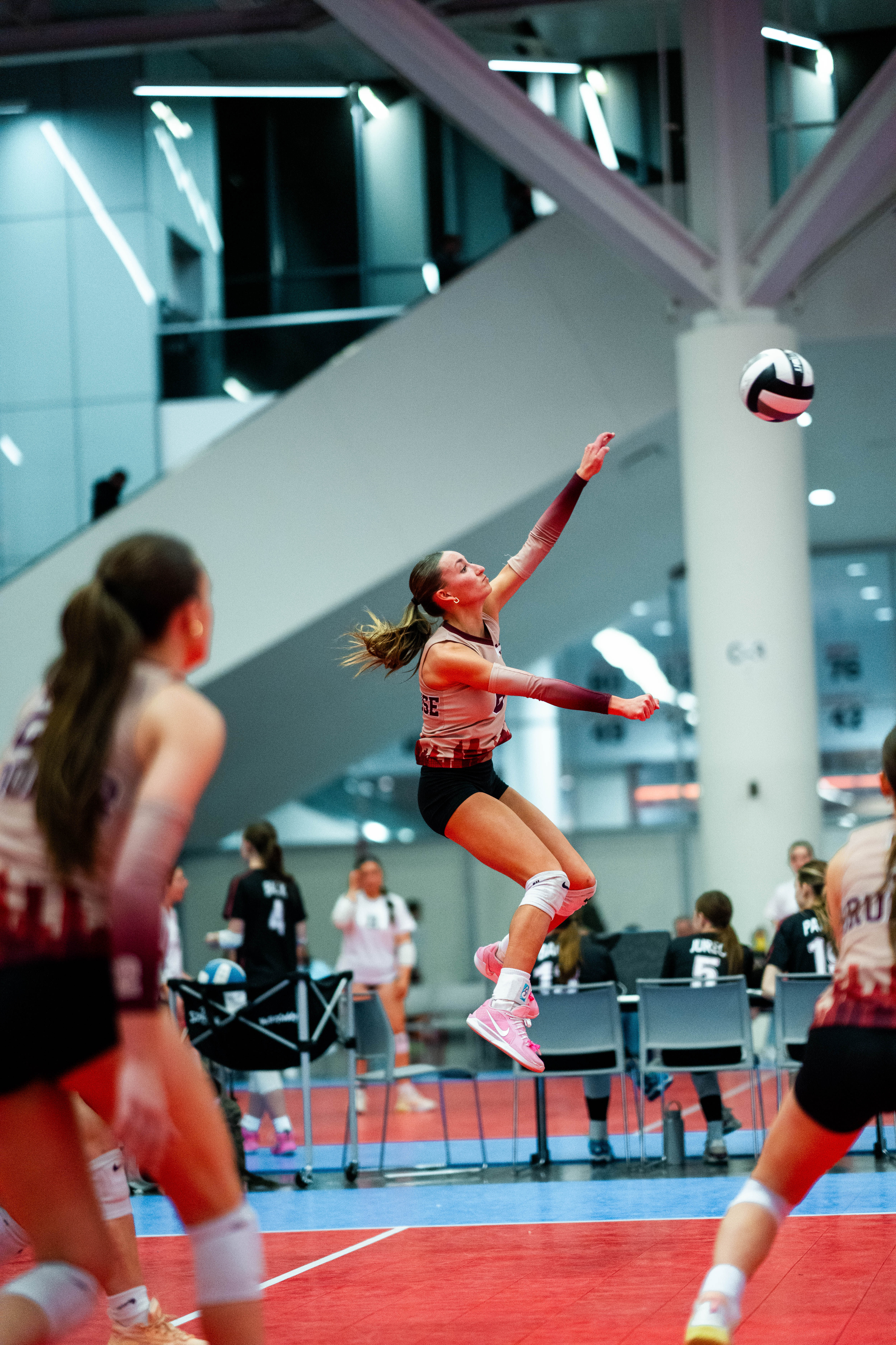 Overway, Kirlin lead Nike Circuit AIM+ leaderboards before upcoming Gauntlet in Columbus